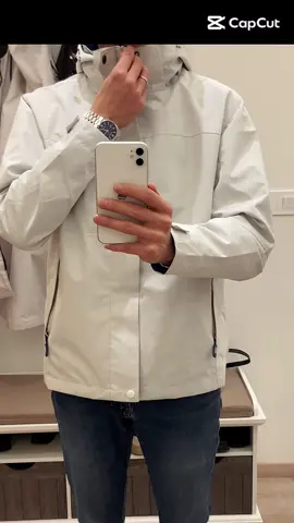 🧥 Giacca antivento e impermeabile Perfetta per ogni stagione! 🔥 Resiste a pioggia, vento e freddo ❄️ Stile moderno, taglio oversize e super comoda 💪 Disponibile in più colori — affrettati, scorte limitate! ⚡ 👉 Clicca su “Acquista ora” e prendila a meno di 20€! #giacca #outfituomo #tiktokshopitalia #modainvernale #giaccaimpermeabile