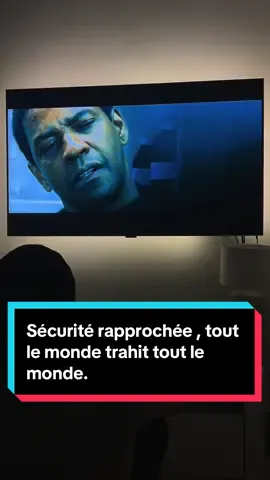 Sécurité rapprochée tout le monde trahit tout le monde. #momentculte #denzelwashington #sceneculte #filmaction #ryanreynolds 