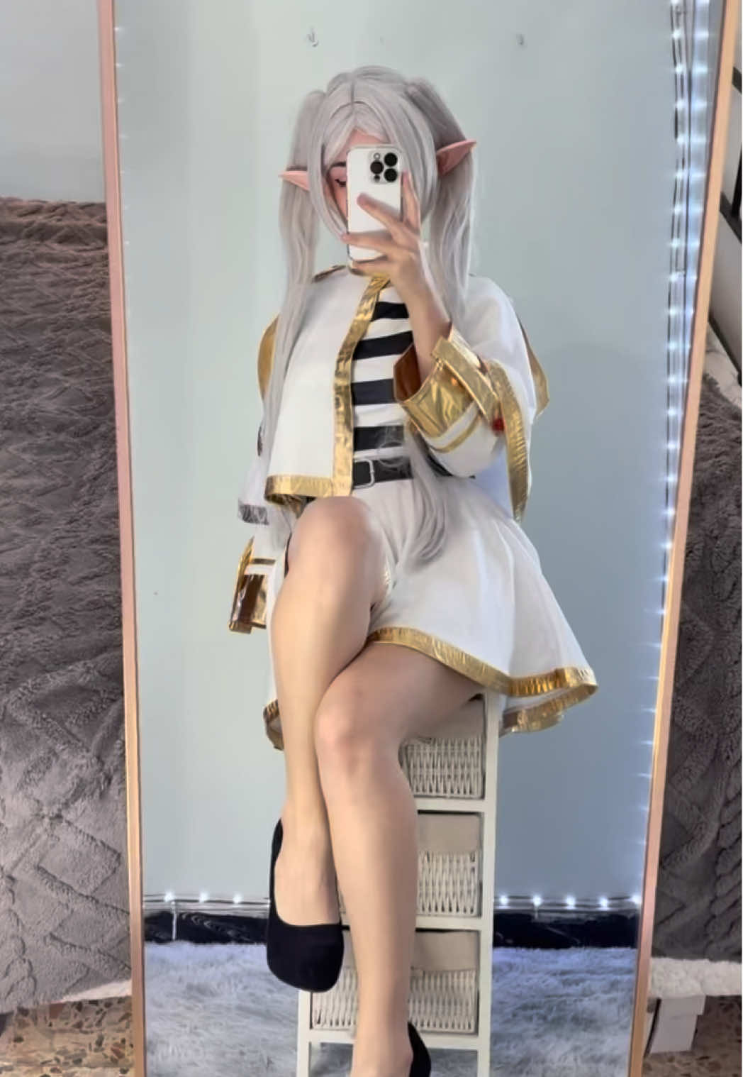 I love Frieren🤍 . . . #cosplay #cosplayer #frieren #frierenbeyondjourneysend #waifu 