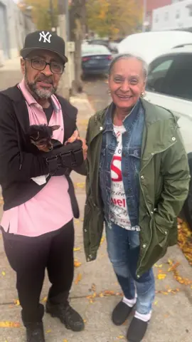 Congratulations on your new Yorkie @Maritza🇵🇷🇵🇷🇵🇷 all the way from Massachusetts #yorkiesoftiktok #NYCPuppies #SmallDogBigHeart #fyb #TinyYorkie 