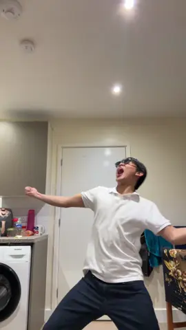 Oh boy I made like a lottttt of drafts to this audio hahah #fyp #viral #dance #bollywood #relatable 