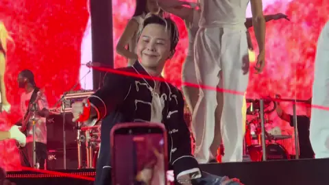 Ổng và đám fan cuồng của ổng  #gdragon  #concertgdragon2025 