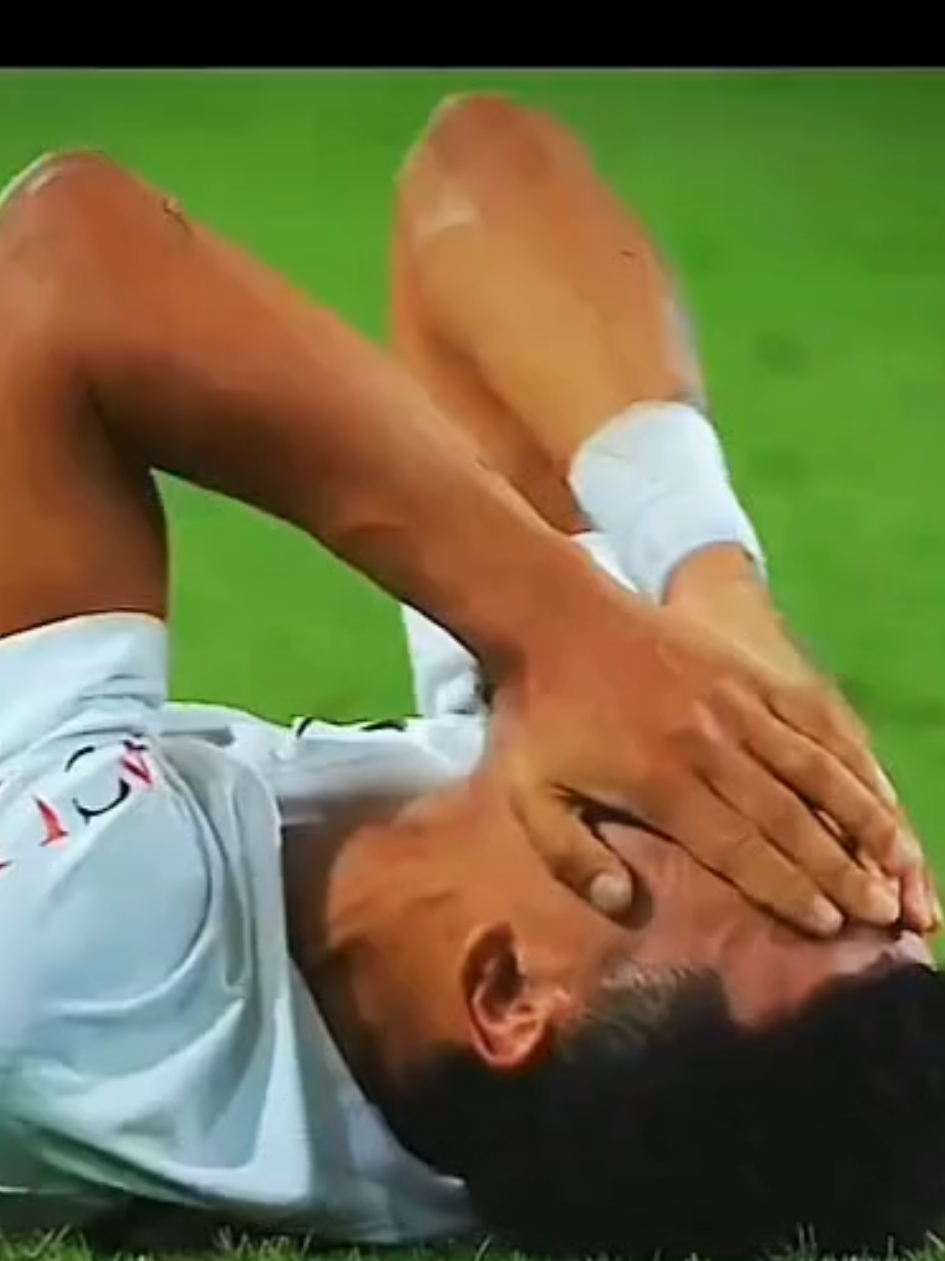 مشروبي المفضل دموع الزملكاوية 😁#الاهلي_فوق_الجميع🦅 #الزمالك #الاهلي #الشعب_الصيني_ماله_حل😂😂 #fypシ 