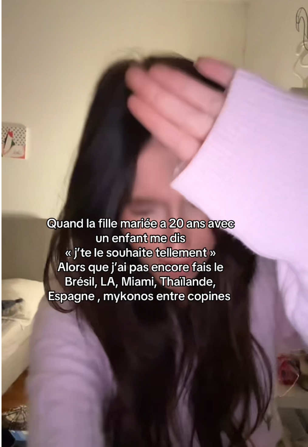 Laisser moi kiffer on verra plus tard vos vie de femmes mariées ne m’attirent pas 🤚🏼#mariage #vacances #copines #femmes 