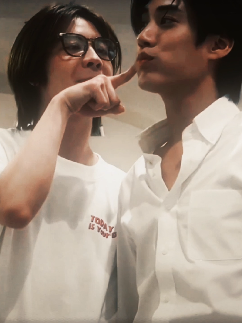 eu amo tanto eles que dói😭 | edit que fiz pro meu amor @elly ᢉ𐭩⋆.  #tlefirstone #tle_mtm #firstone_wnk #เติ้ลเฟิร์สวัน 