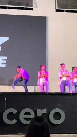 Alerta roja❤️‍🔥@Lore Gonzalez @CREED CREW #baile #competencia 
