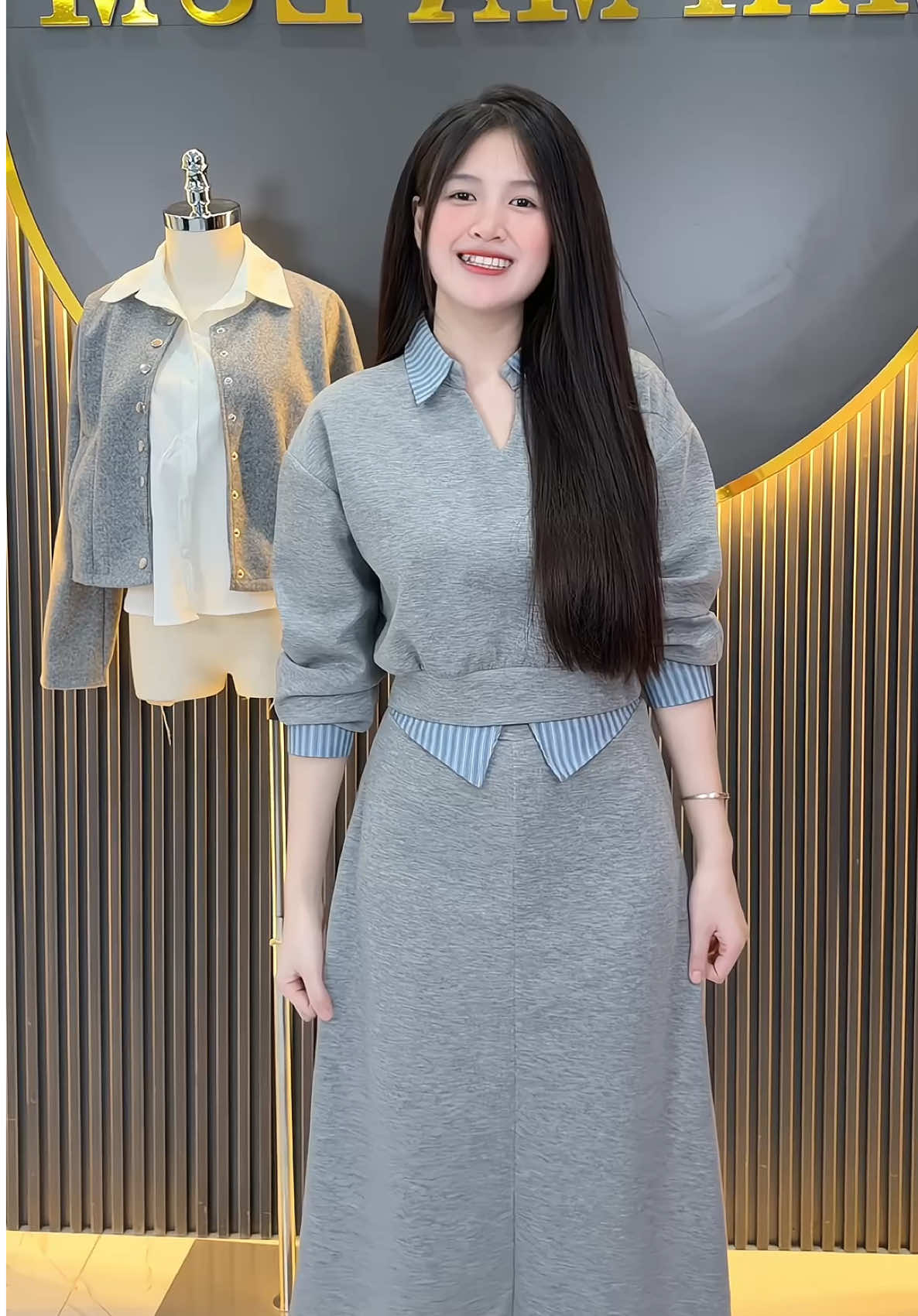 Set Áo Tay Dài Phối Kẻ Tay Dài