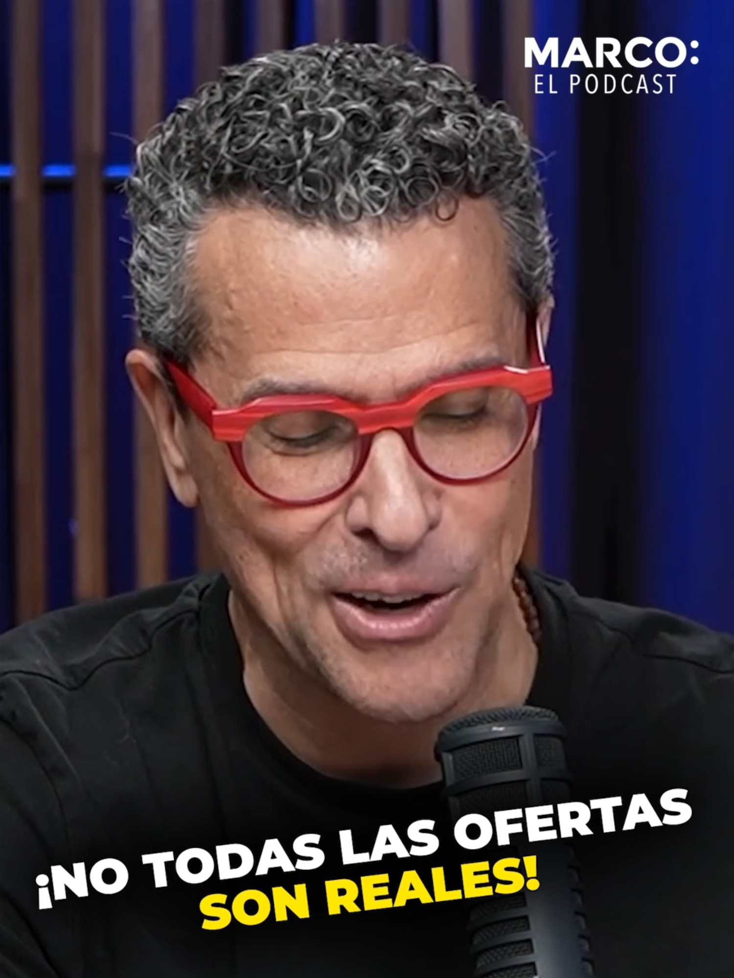 Lo que muchas veces parece una “gran oferta”, en realidad es una estrategia para que compres por impulso.🧠💸 Marina Armendares de@capitellefinance y Ludvina Córdoba revelan los trucos psicológicos detrás de las promociones y ofertas de temporada.  Episodio completo en YouTube: maracoantonioregiltv o en el link de mi perfil.  #marcoantonioregil #finanzaspersonales#psicologiadelconsumo #ofertas #dinero #marcoelpodcast
