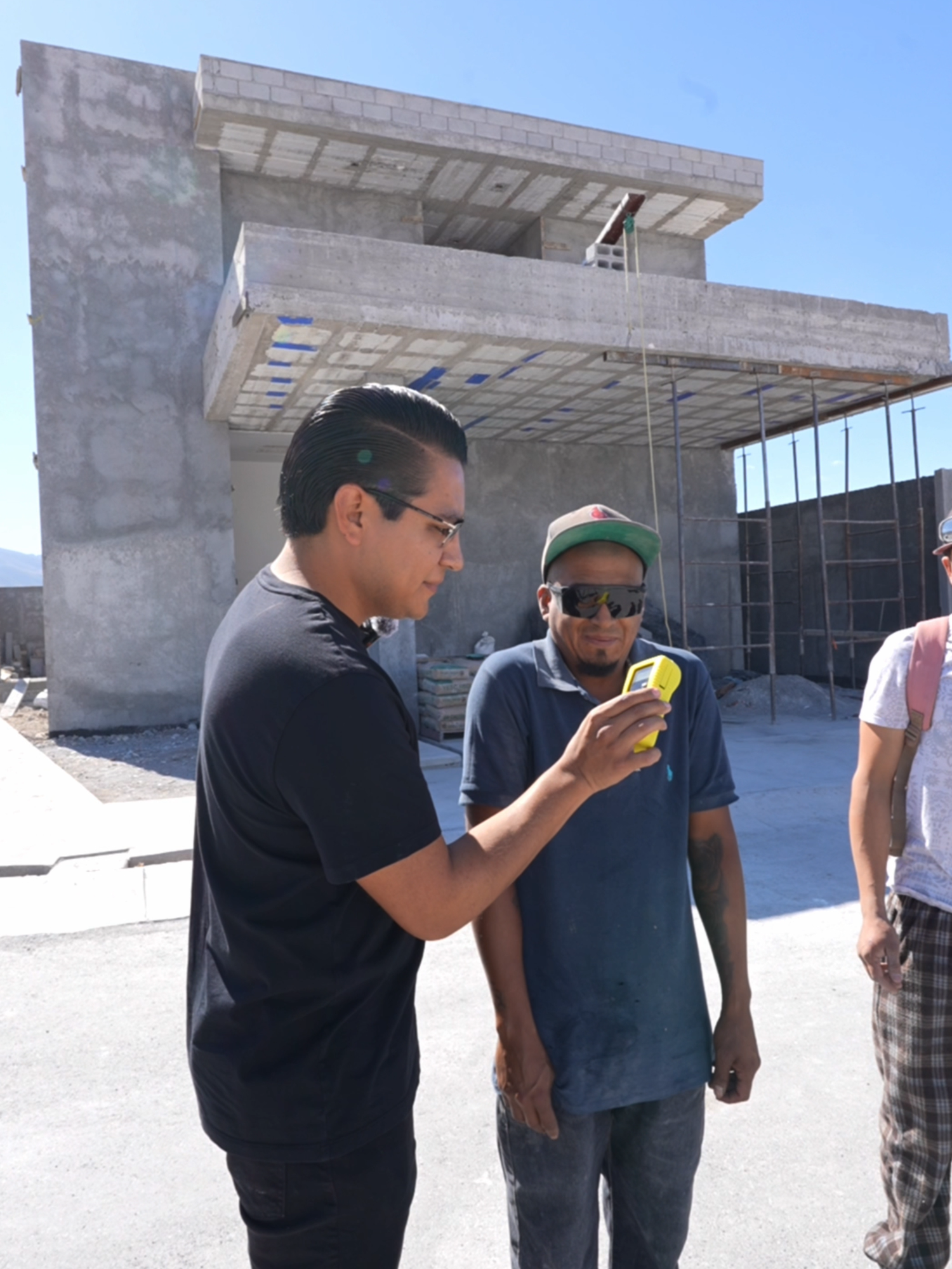 Alcoholímetro en la obra #juve3dstudio #juve3d #viral #construccion