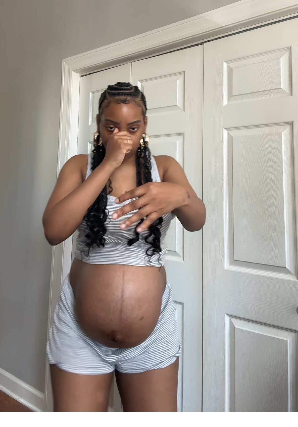 I can’t move like I used to with this belly 😭 #pregnant #pregnantlife 