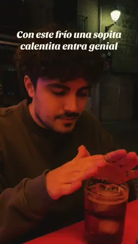 Cenando en familia 🍹🤍                        #fyp #parati #fiesta 