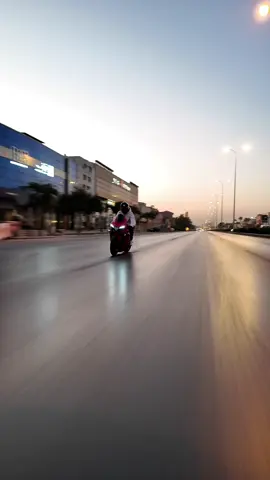 #gsxr1000r #ريس #الرياض #suzuki #bike 