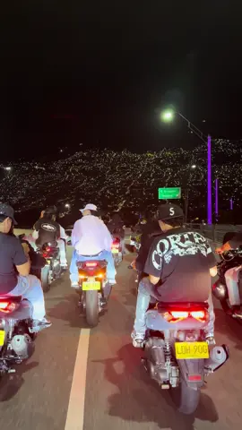 @Blessd @Dímelo jara @joseecandela_   #hechoenmedellin #viral #elbendito #losextraditablessd #barrioantioquia 