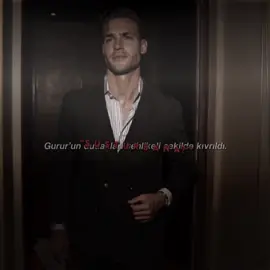 ben bu adama yanıyorum #sarkaç #gururkalender #farahtozlu #keşfet #fypシ @maralatmaca 