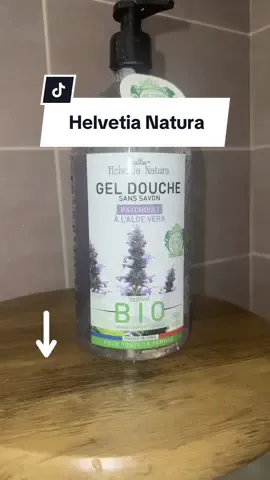 Vraiment trop bien ces gels douche 🤍 #tiktokshop #tiktokshopblackfriday #helvetianatura #geldouche 