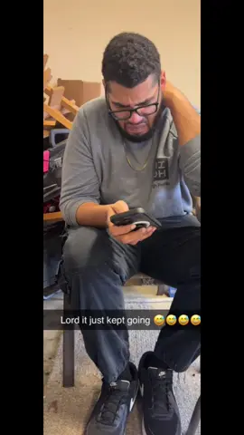 The looks……..🤣🤣🤣🤣🤣🤣🤣@CptnObviousXDuh 