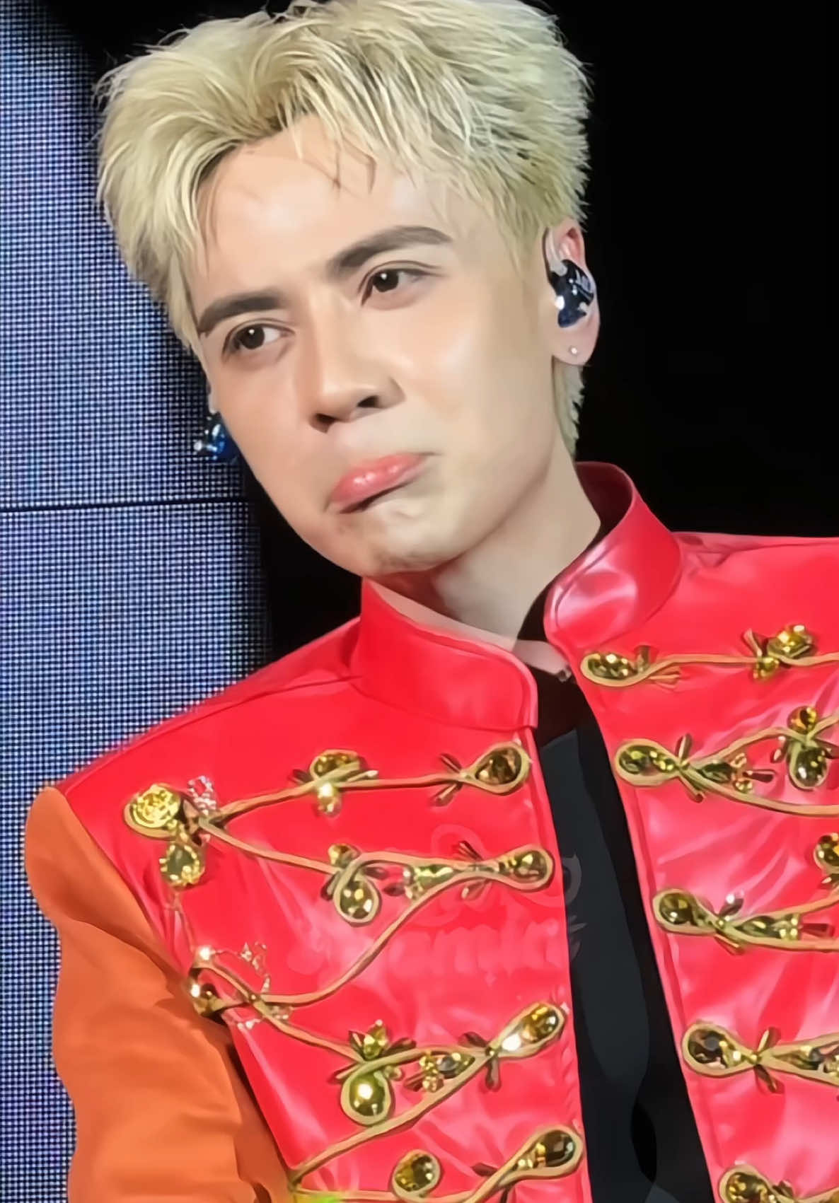 Muzik trêu người ta hoàii, người ta mếu rồi kìaaa. Đại ka mít ướt, nhõng nhẽoo rồii @Quang Hùng MasterD #fyp #xh #quanghungmasterd 