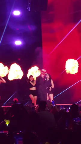 Anh ta bắt beat cỡ này ❤️‍🔥 #gdragon #kwonjiyong #ubermenschworldtour #oceancity #hanoi 