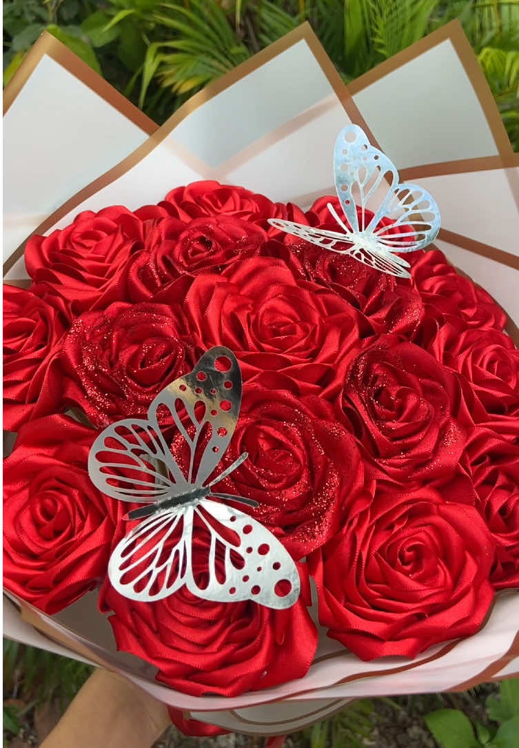 Esse ficou perfeito! 😍 #fyyyyyyyyyyyyyyyy #viral #buque #fyp #fy 