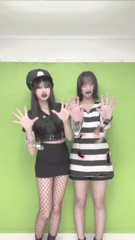 これなんて言ってるの ダンス下手くそなのバレる #sjk #fyp #ハロウィン #ポリス #おすすめ 