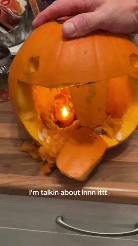 this took ages help 🤣 i’m talkin about innnn itttt #draftofhalloween #foryou #blowupmyphone #blowup 