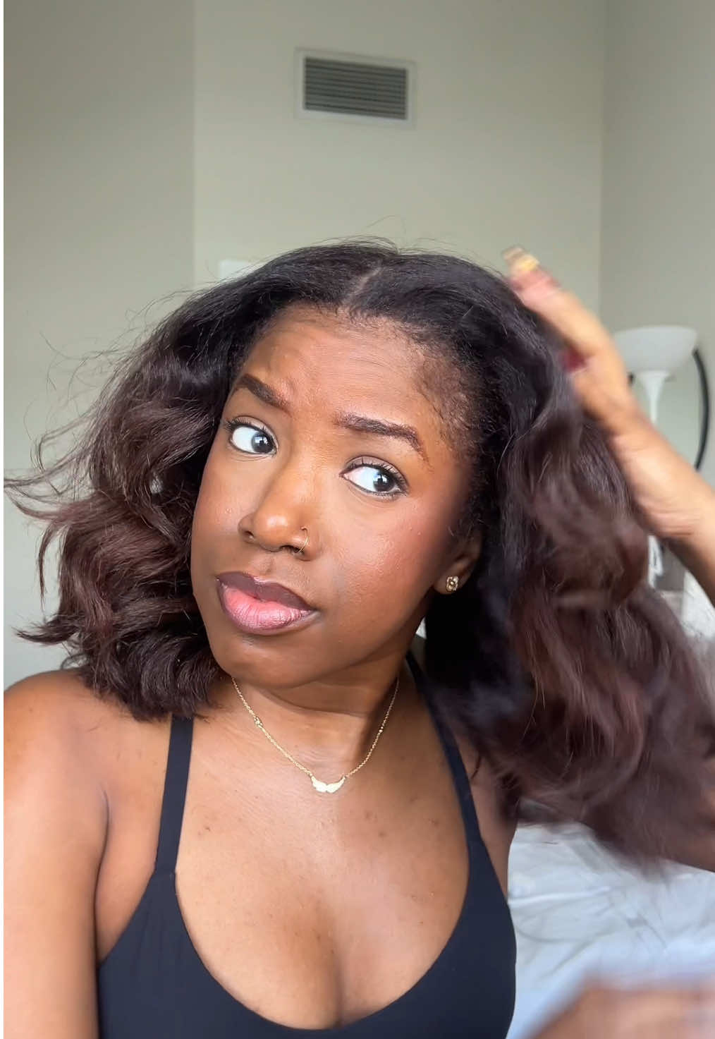 Heatless curls might be the way I wear my straight hair until it’s wash day @Curl Halo #heatlesscurls 