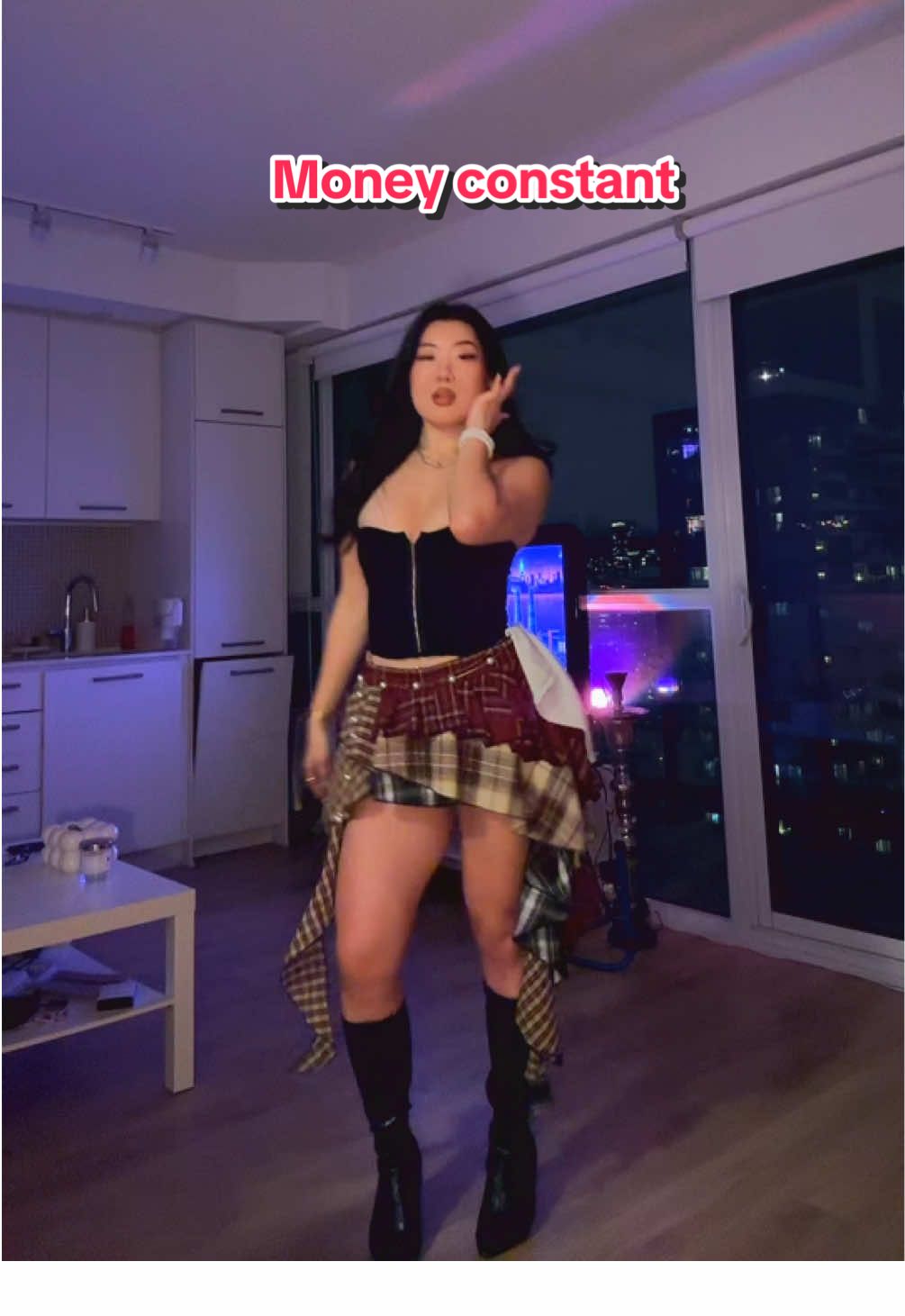 money constant 💰dc @Cocainna #fyp #wizkid #afrobeats #dance #amapiano 