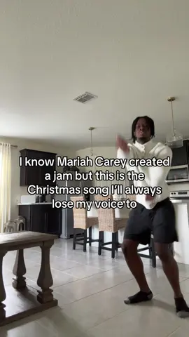 UNDERNEATH THE TREEEE #christmas #mariahcarey #santa #holiday #kellyclarkson 