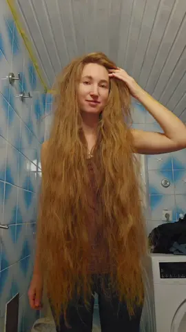 Replying to @kendor67 Yes sure 😃 I get my hair cut every few months. #fyp #longhair #hairstyle #hairtok 