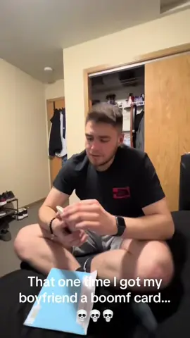 The confetti 🤣 @BFFs Pod (via:@Lyd) 