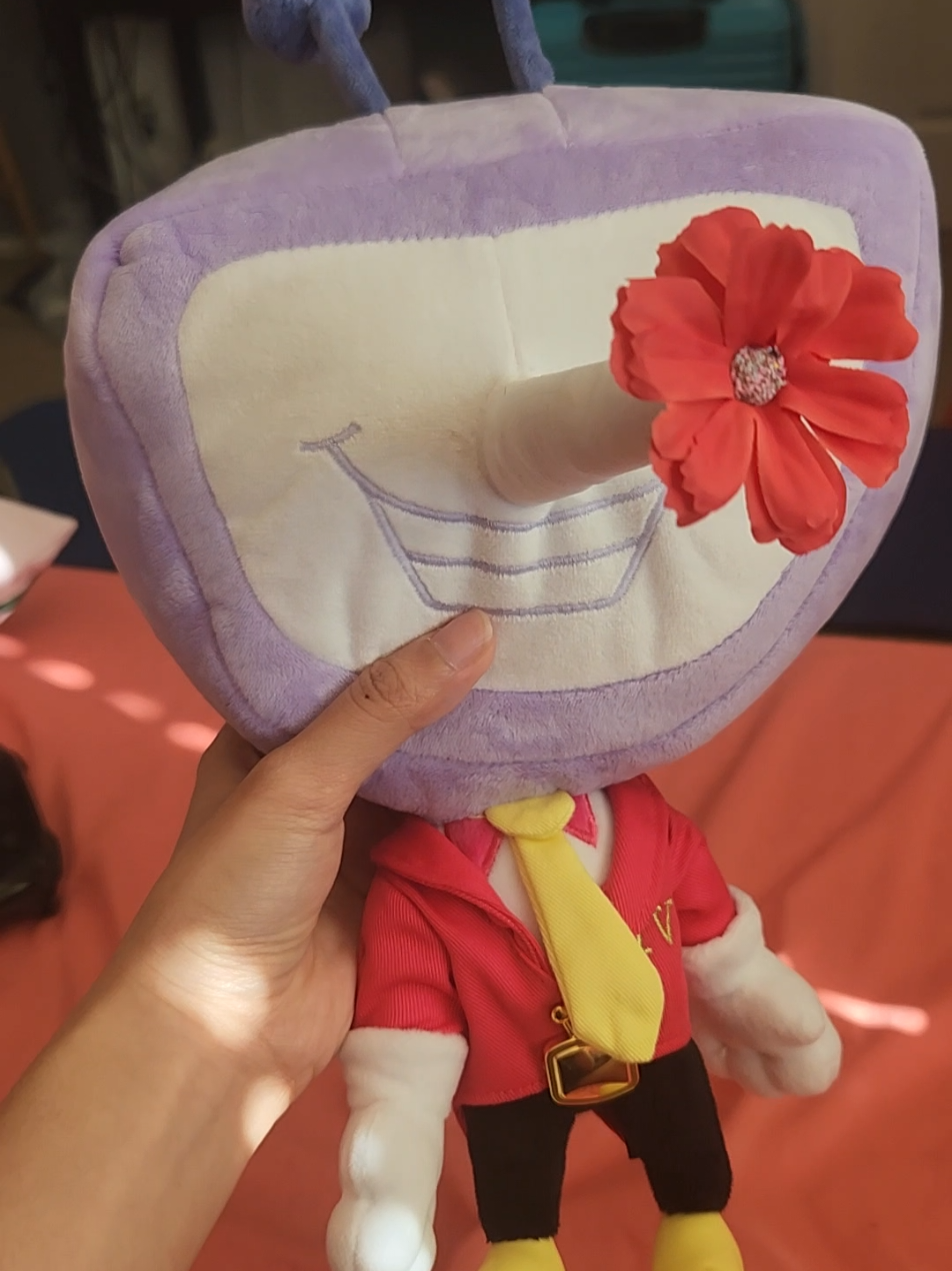 I was sad that the Tenna plush didn't speak like the Spamton one, so I did it myself!! - #tenna #tennaplush #deltarune 