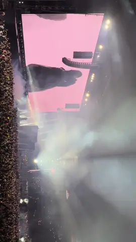 stronger生で聴けるなんて思いもしなかった😭😭#travisscott #kanyewest #travisscottconcert #circusmaximus #circusmaximustour 