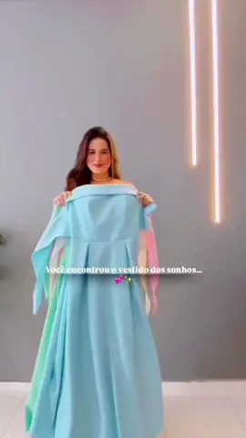 Vestido tomara que caia longo em alfaiataria 💃✨ Elegância, caimento impecável e aquele toque de sofisticação que transforma qualquer look! 👗🔥 Ideal pra festas e ocasiões especiais! 💖 Link nos comentários pra garantir o seu! #VestidoFeminino #LookPerfeito #ModaElegante #EstiloChique #AchadinhosShopee 