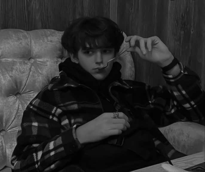 ❤️‍🩹.  #fyp #foryou 