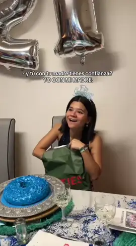 JAJAJJAJA MAMÁ TE QUIERO