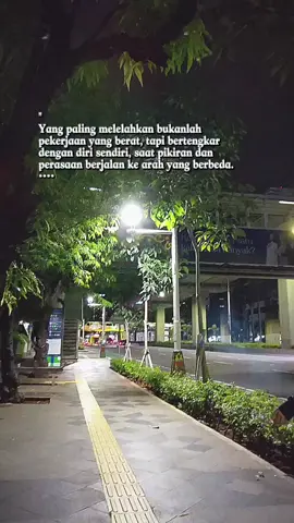 #diujung malam#pagi lagi