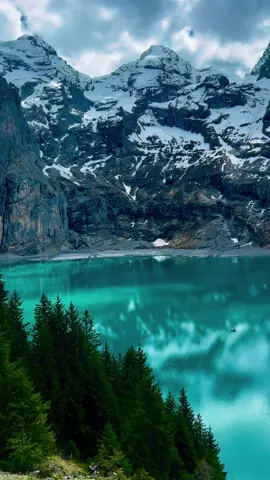 🏔️🇨🇭 #vinland #oeschinensee #switzerland #fyp #travel 
