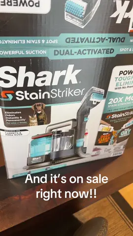 #sharkstainstriker #CleanTok #dogsoftiktok #deepcleaning #clean 