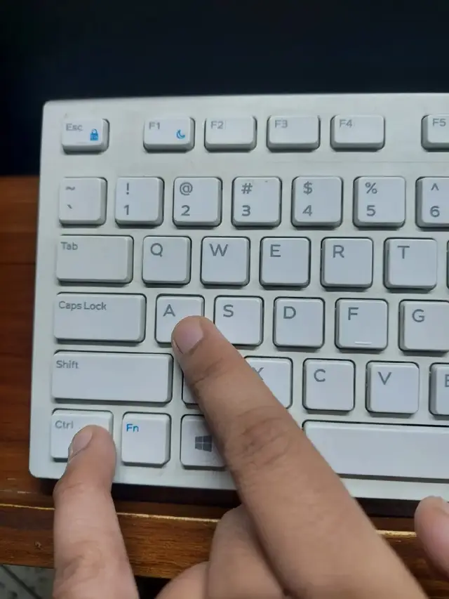 🔷️ Ctrl + A — اختر جميع الخلايا في ورقة العمل 🔷 Ctrl + Home — الانتقال إلى الخلية A1 🔷 Ctrl + End — الانتقال إلى آخر خلية مستخدمة 🔷 Ctrl + T — إنشاء طاولة Excel 🔷 Ctrl + Shift + T — تبديل الجدول الصف الكلي 🔷 Ctrl + مساحة — حدد العمود بالكامل 🔷 Ctrl + Backspace — أظهر الخلية النشطة 🔷 Ctrl + G — 