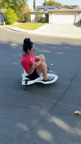 🚗Christmas came early for me🤪with lights Bluetooth music & horn #electriccar #kids #funn #blackfriday #dealsforyoudays 