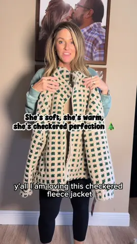 Checkered fleece jacket = instant cozy upgrade 🤍🖤 So soft, so warm, and goes with everything. #fallfashion #cozyseason #OOTD 