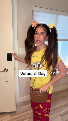 POV Veteran’s Day & you started your period #veteransday #schoolholiday #onmyperiod #thattimeofthemonth #nowwhatdoido 