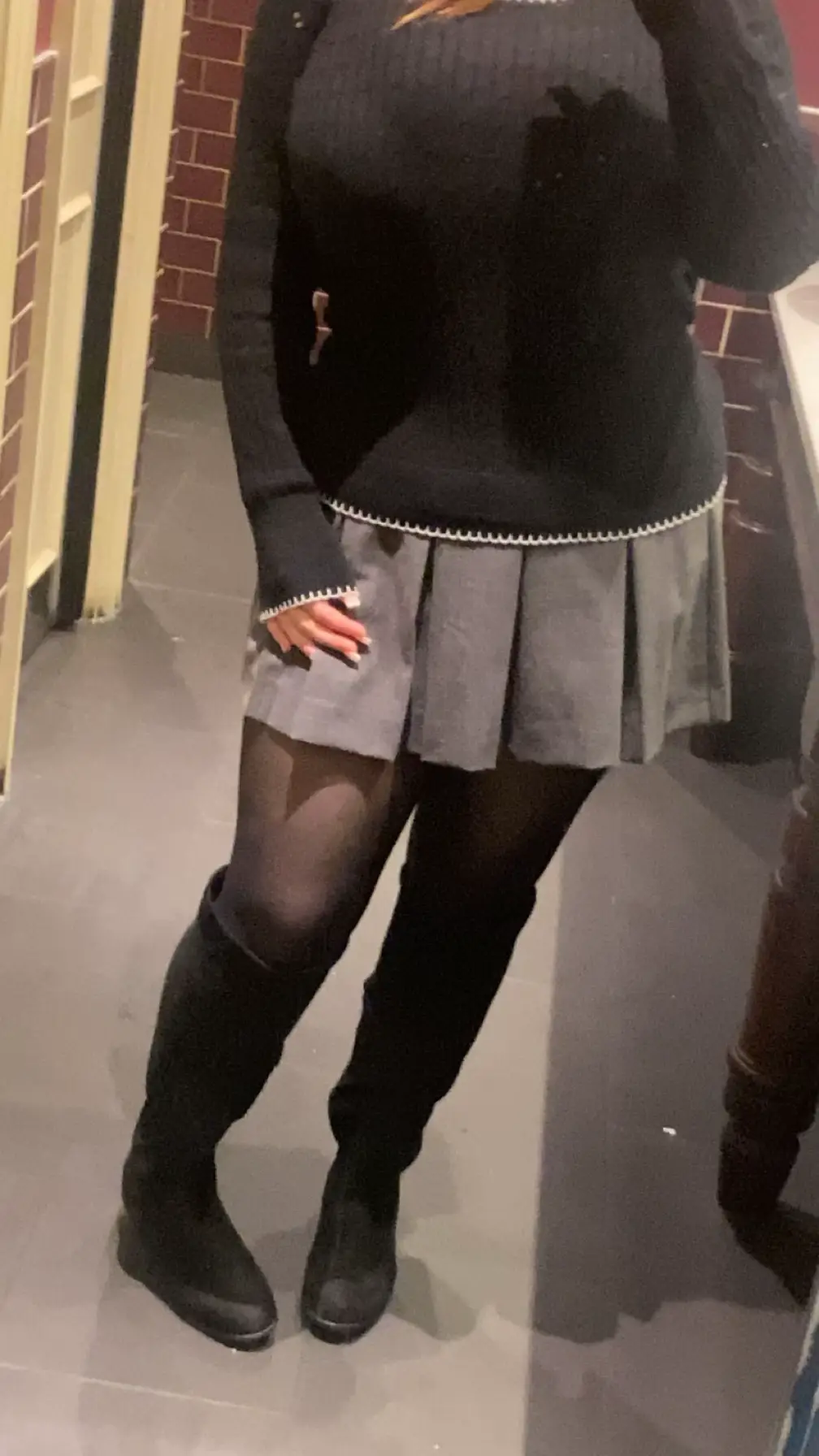 I need to go book shopping #fyp 