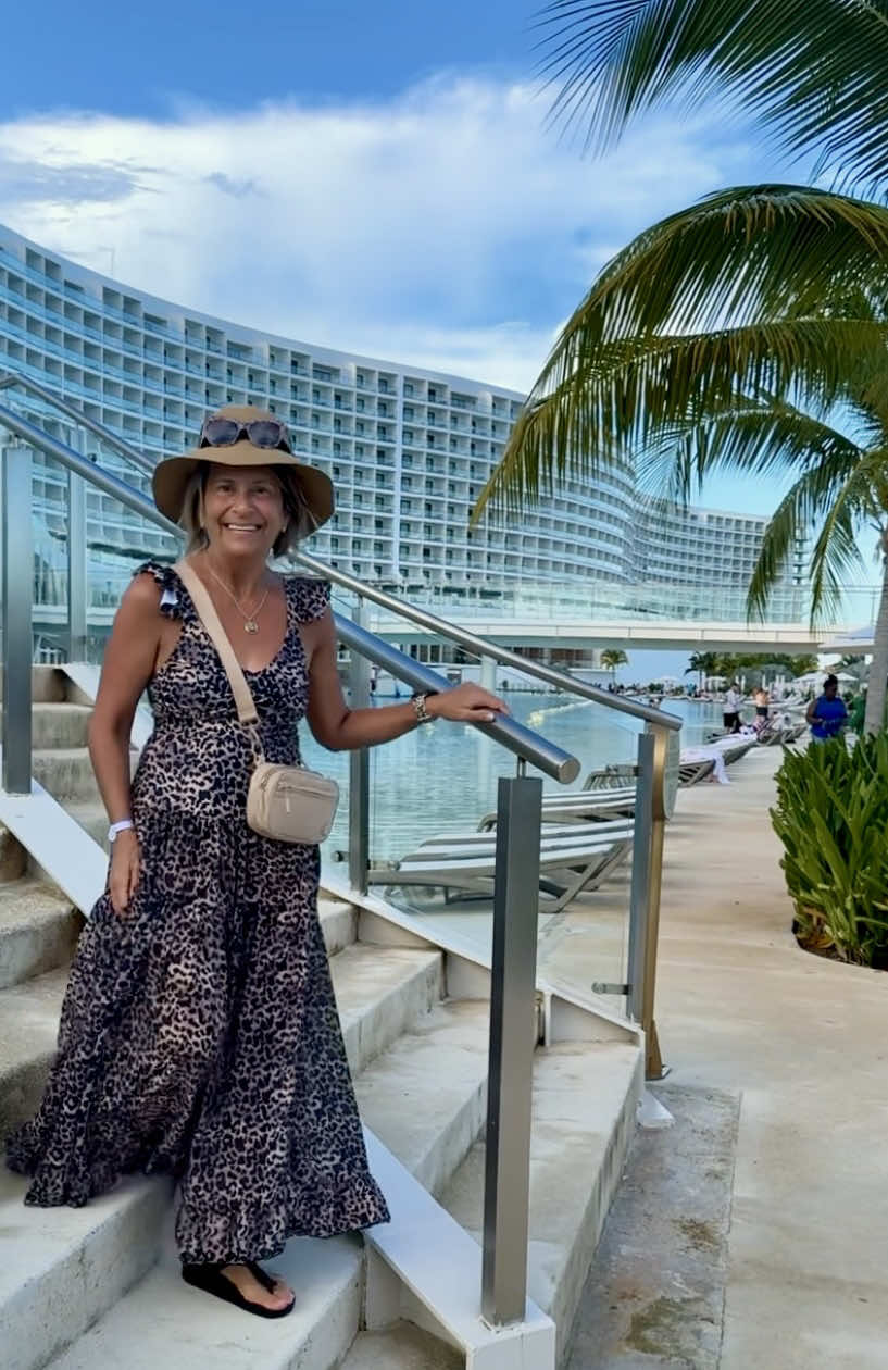 Proof that your life can look completely different in just a couple years. When I look back, l'm amazed at how much has changed. I was searching for more - more freedom, more joy, more purpose - and God opened the right door at the right time. Sometimes the thing you've been praying for shows up quietly... and changes everything. & Don't overthink it 👉🏼 just take a peek. Because what if this is your answer, too? ✨ #fyp #viral #trending #foryoupage #tiktokviral