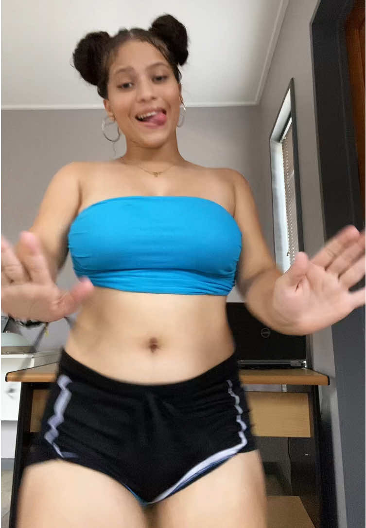 koteng 🤣🤪#surinametiktokers🇸🇷🇸🇷🇸🇷 #foryouu #fypp #trieding 