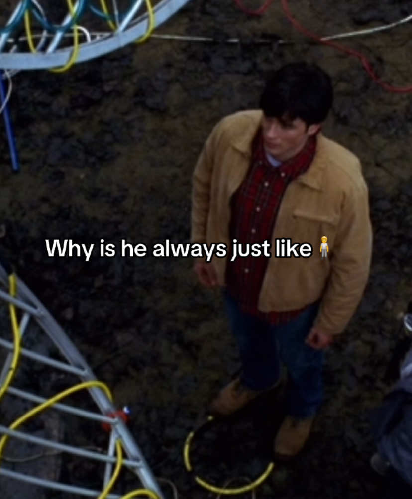 This has been frying me everytime😭 #tomwelling #clarkkent #smallville #superman #fyppp 
