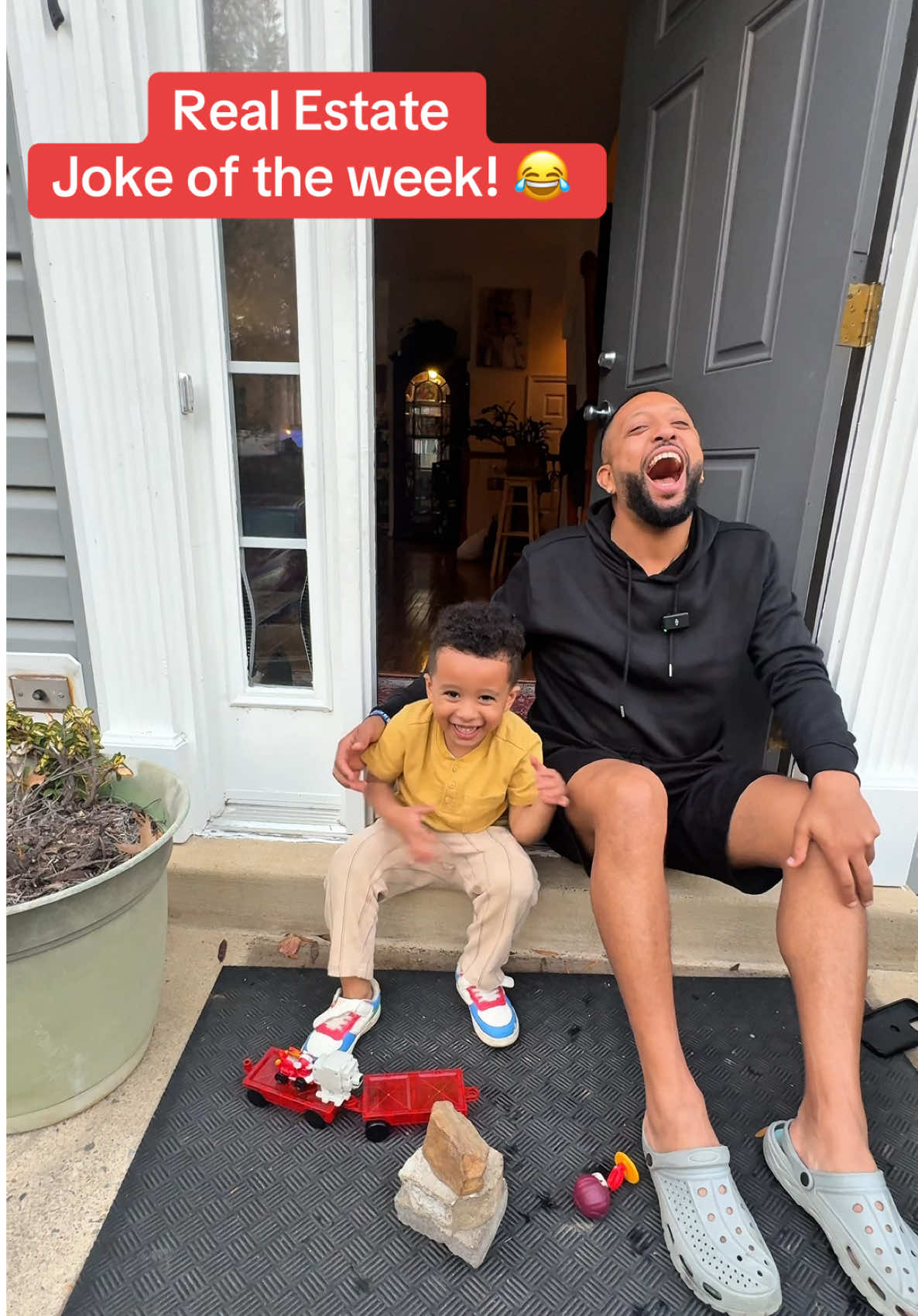 Get it?? 😂😂 #JokeOfTheWeek . . . . . #joke #jokes #realtor #realestate 