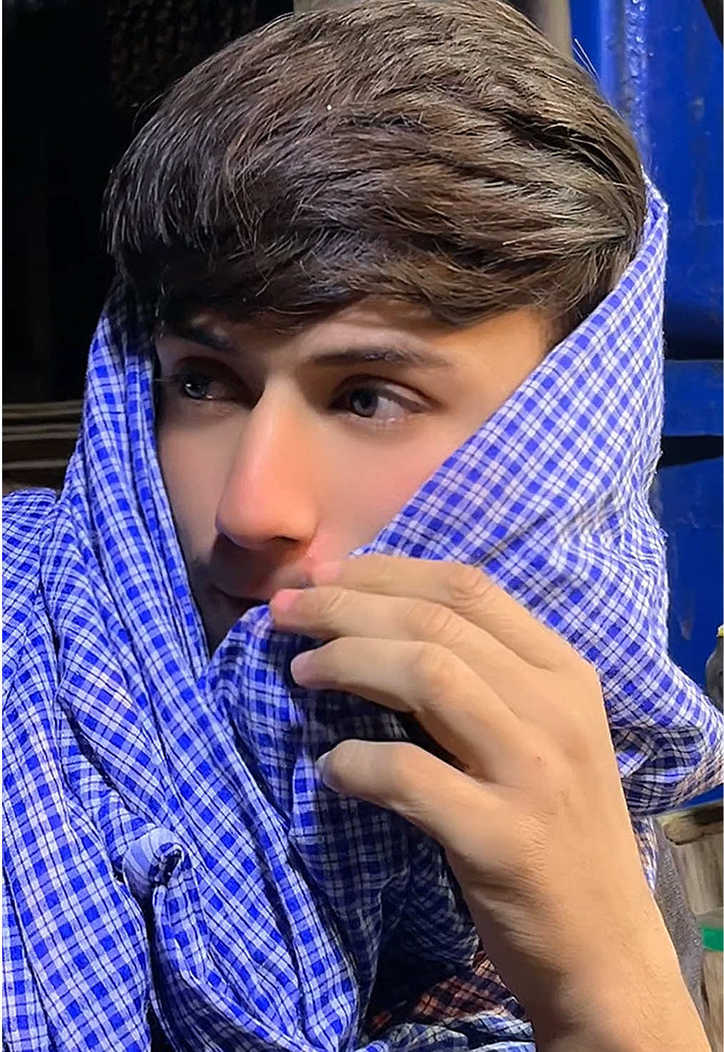 کچھ لوگوں کو بھولانا بہت مُشکل ہوتا ہے🖤