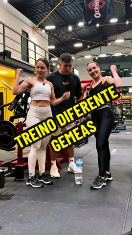 Como que é o nome … 😳😳😳 treino diferente 🥱 #viral #treino #cantadas 