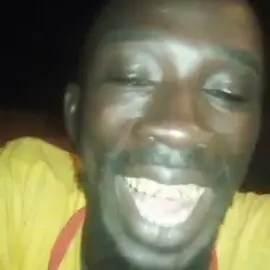 Zeuss farben 🤣🤣🤣🤣😂#senegalaise_tik_tok #tiktoksenegal🇸🇳 #senegalaise_tik_tok🇸🇳pourtoichallenge #fyp #zeusfarbene 